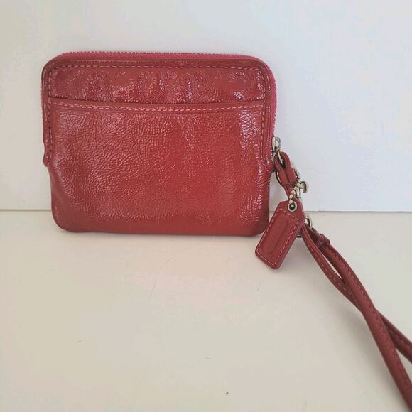 Coach Poppy Corner Small Bag Wristlet Red Wallet Card Zip Pouch Patent Leather - Picture 2 of 9